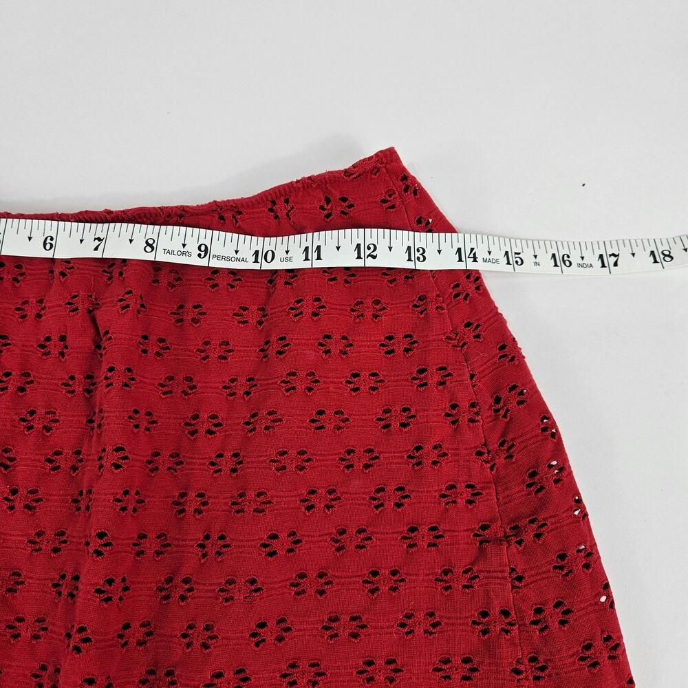 Sold - Y2k/90's Betsey Johnson Mini Skirt Red Eyelet Detail - Size Small - Picture 4 of 5